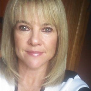 Meet your Posher, Brenda